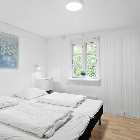 M279-vaeggerlose-skovlystvej-74 Holiday home Boto By